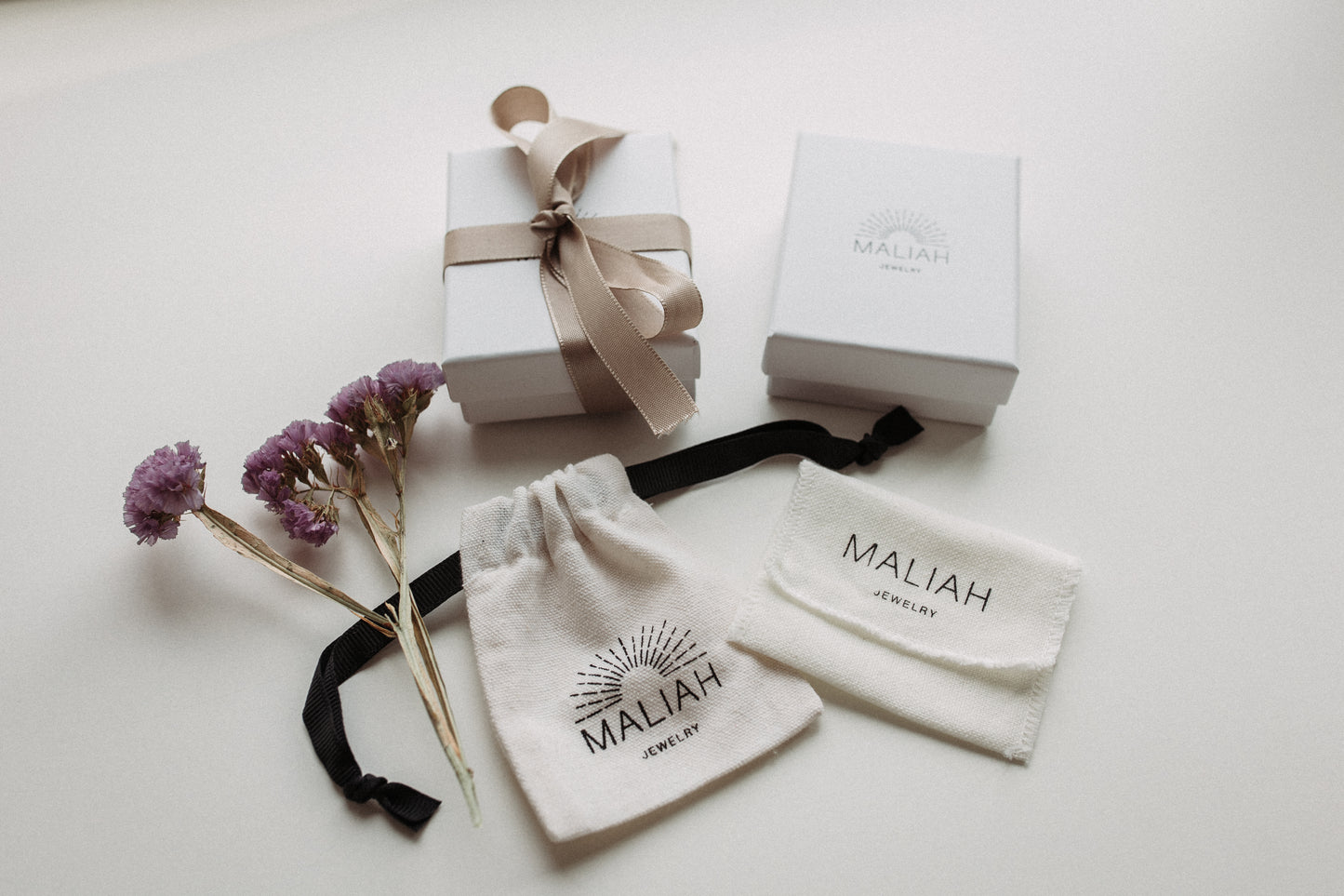 MALIAH - Geschenkgutschein (Karte per Post)