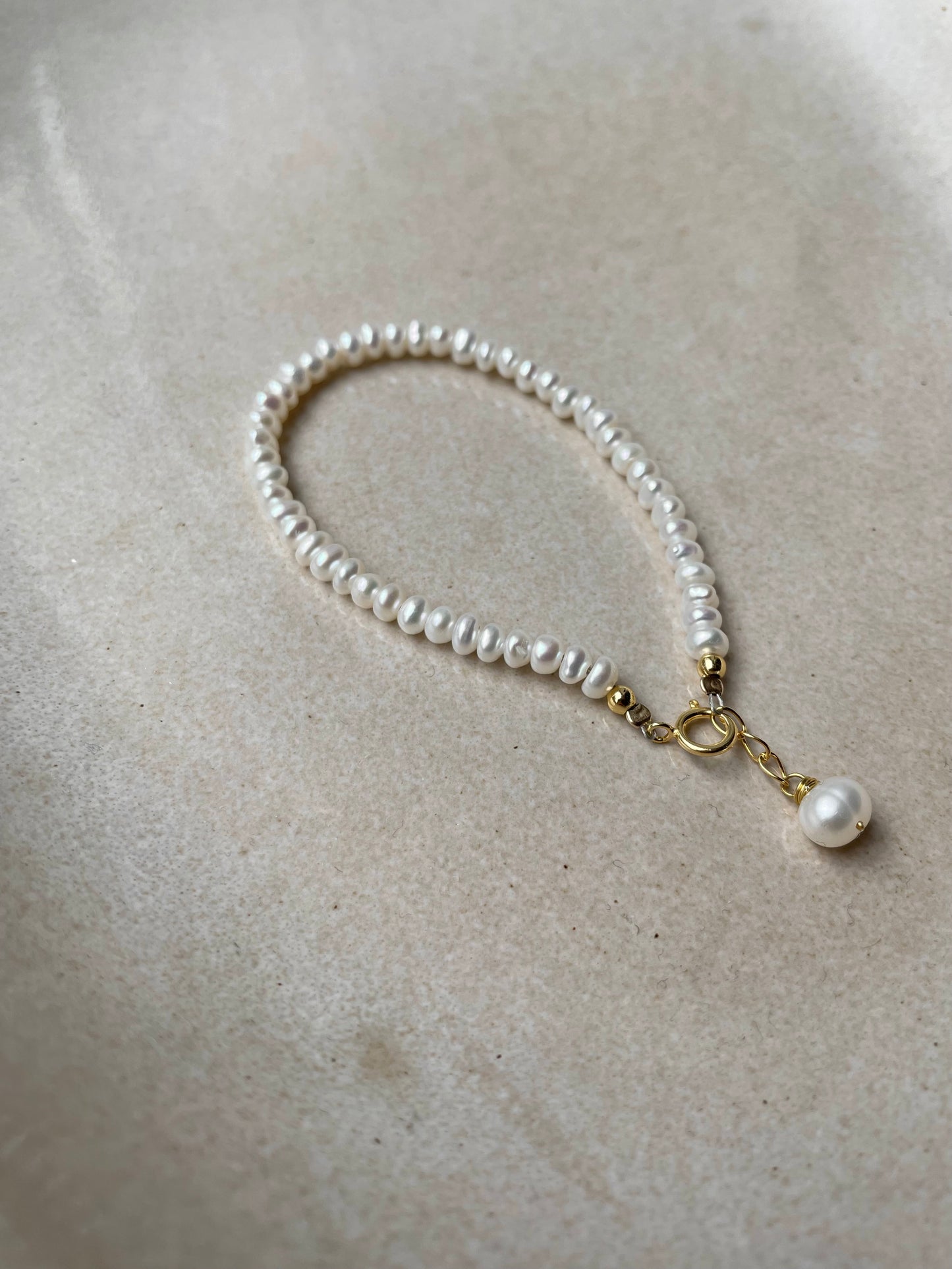 Coco Pearl Armband