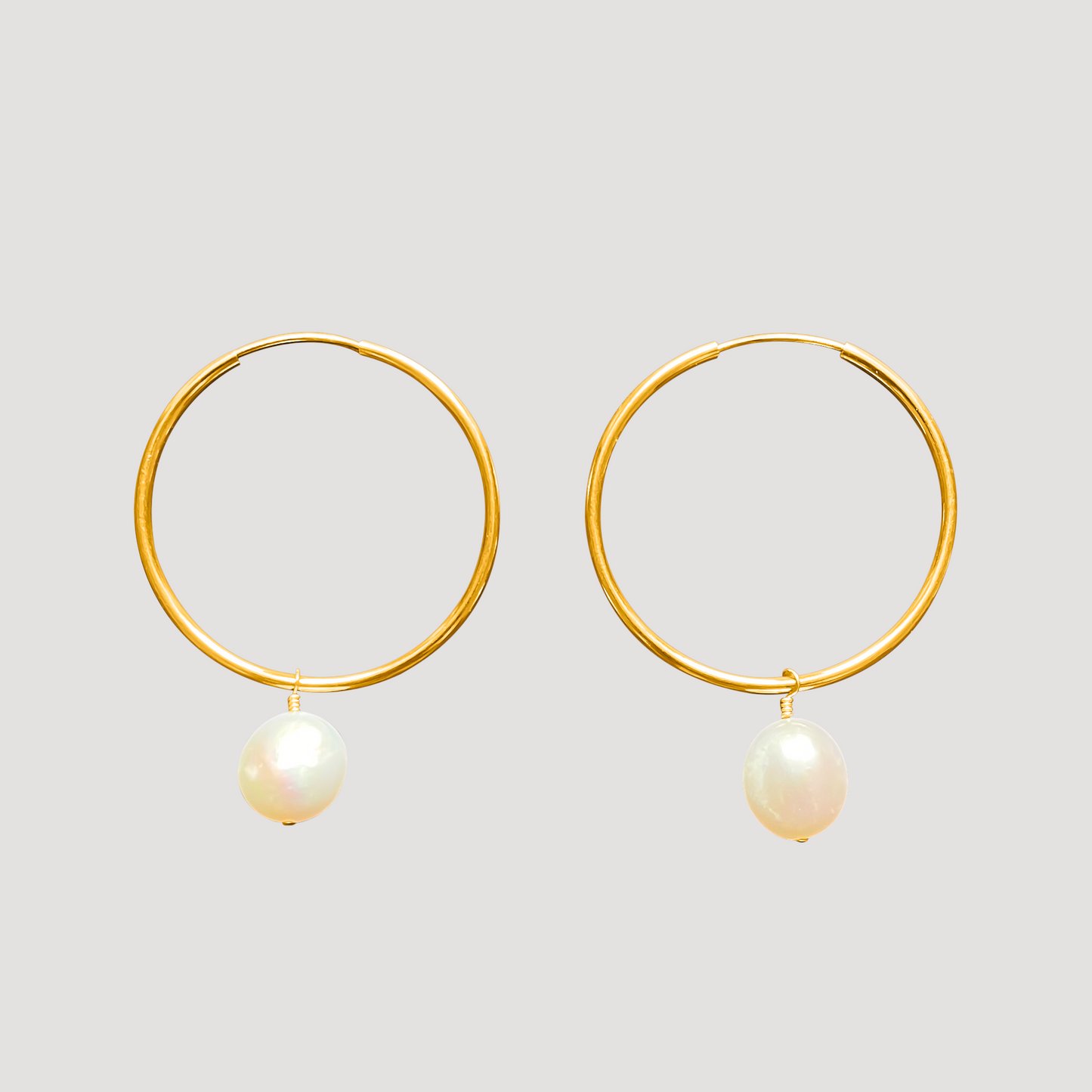 Leia Pearl Hoops XL